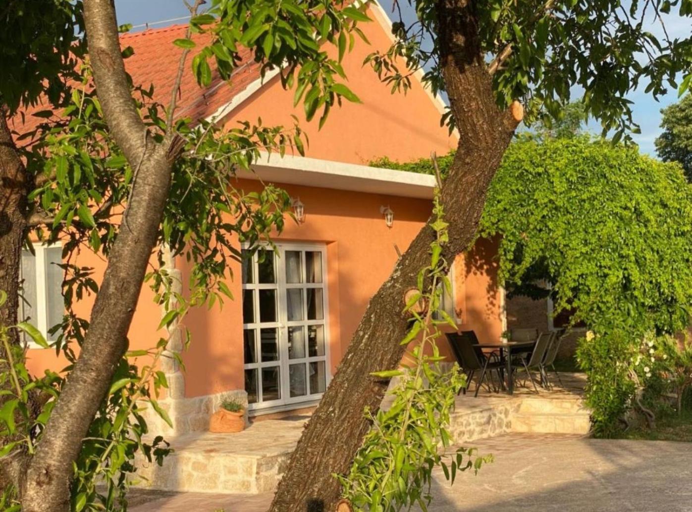 Iris Holiday Home Trbounje Luaran gambar