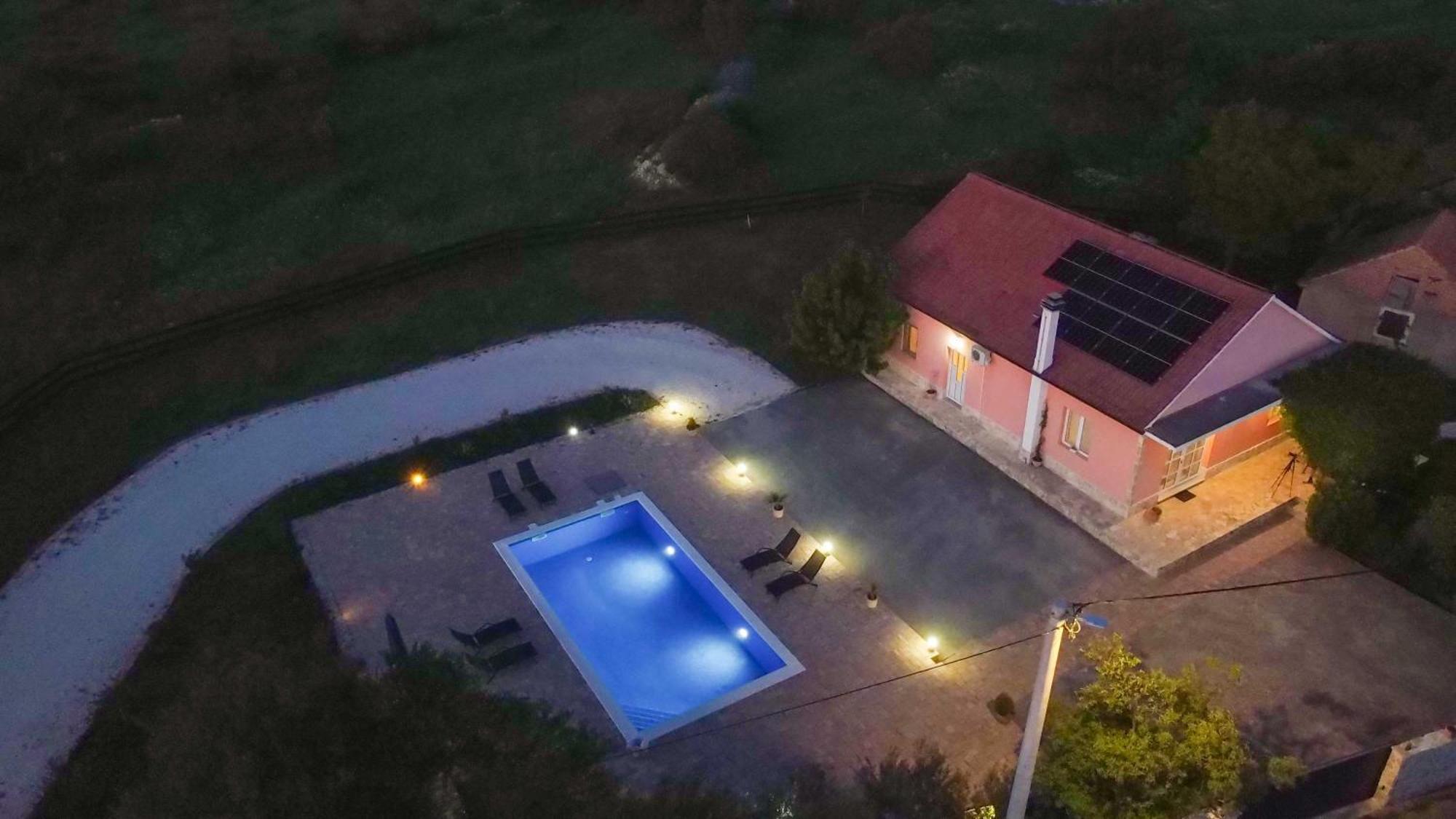 Iris Holiday Home Trbounje Luaran gambar
